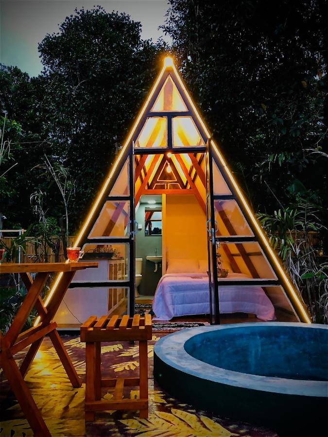 The We2 "Wildwood Elegance Escape" Bed and Breakfast Induruwa Εξωτερικό φωτογραφία
