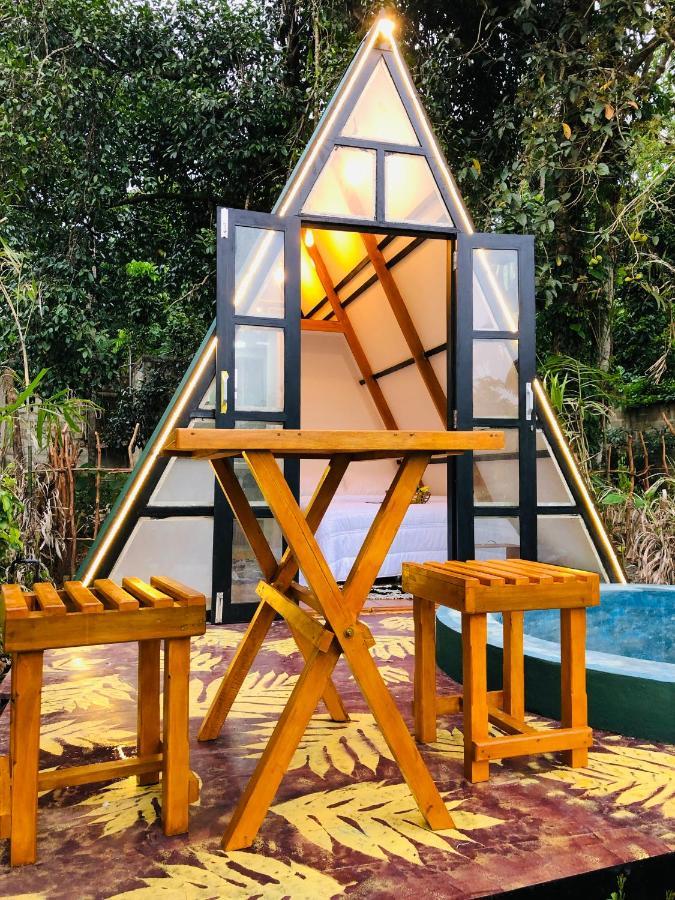 The We2 "Wildwood Elegance Escape" Bed and Breakfast Induruwa Εξωτερικό φωτογραφία