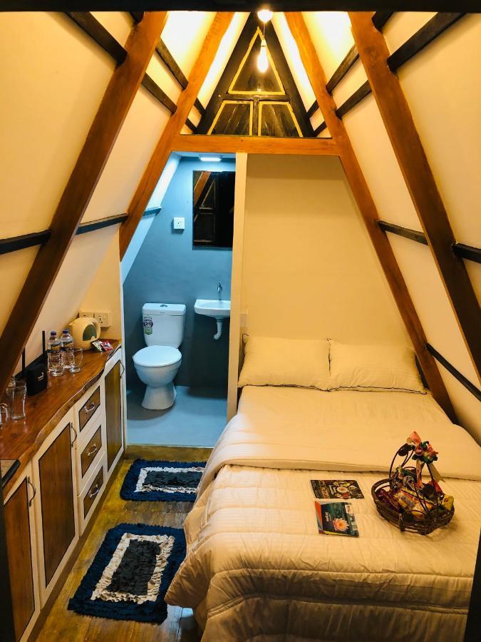 The We2 "Wildwood Elegance Escape" Bed and Breakfast Induruwa Εξωτερικό φωτογραφία